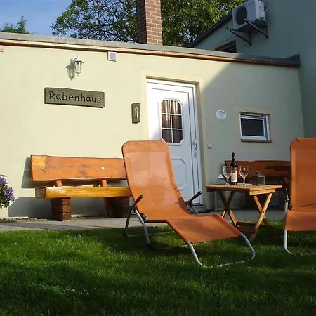 With 3 Bedrooms Holiday home